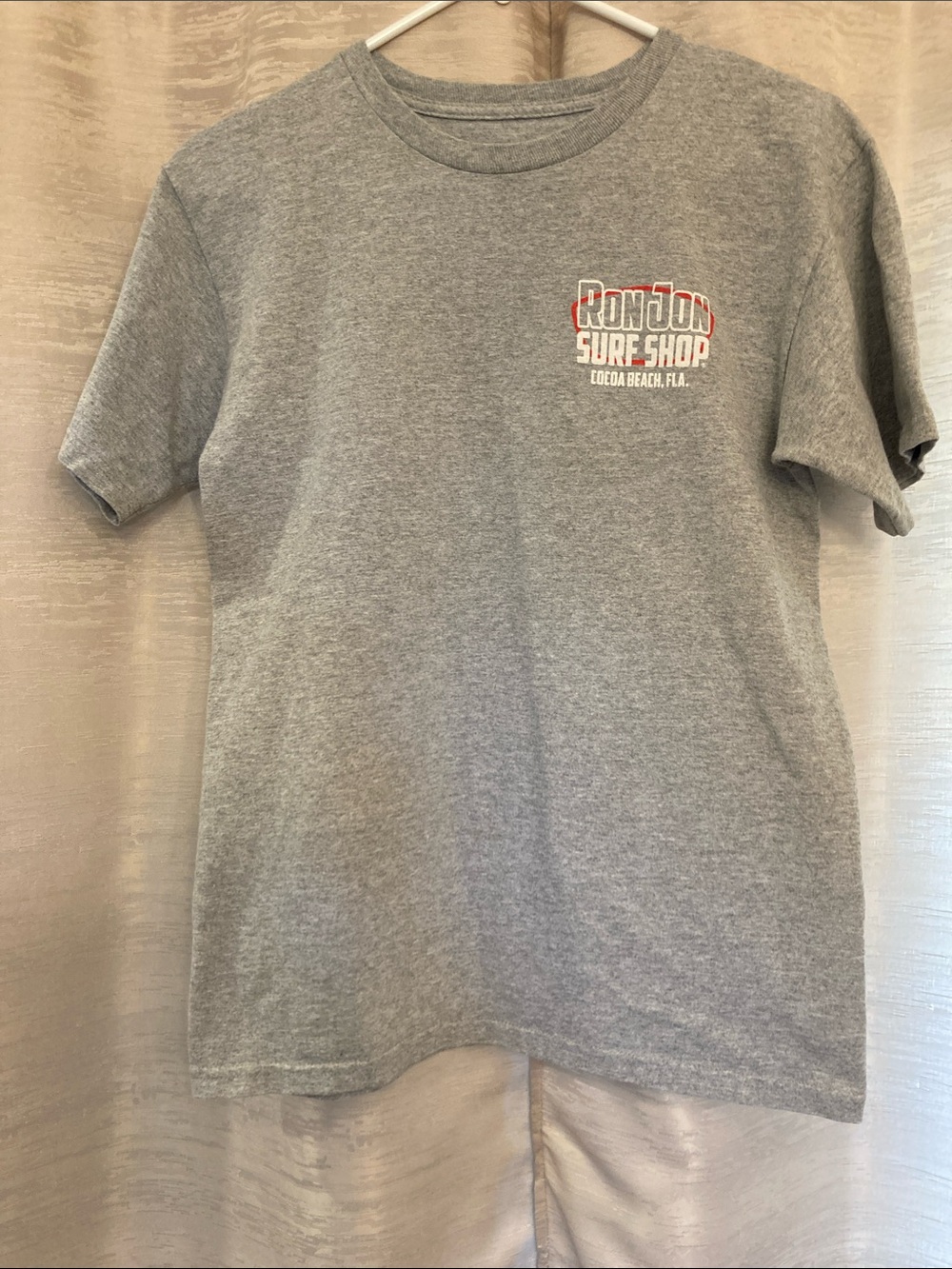 Ron Jon Gray Short-Sleeve Surf Shop Tee Small